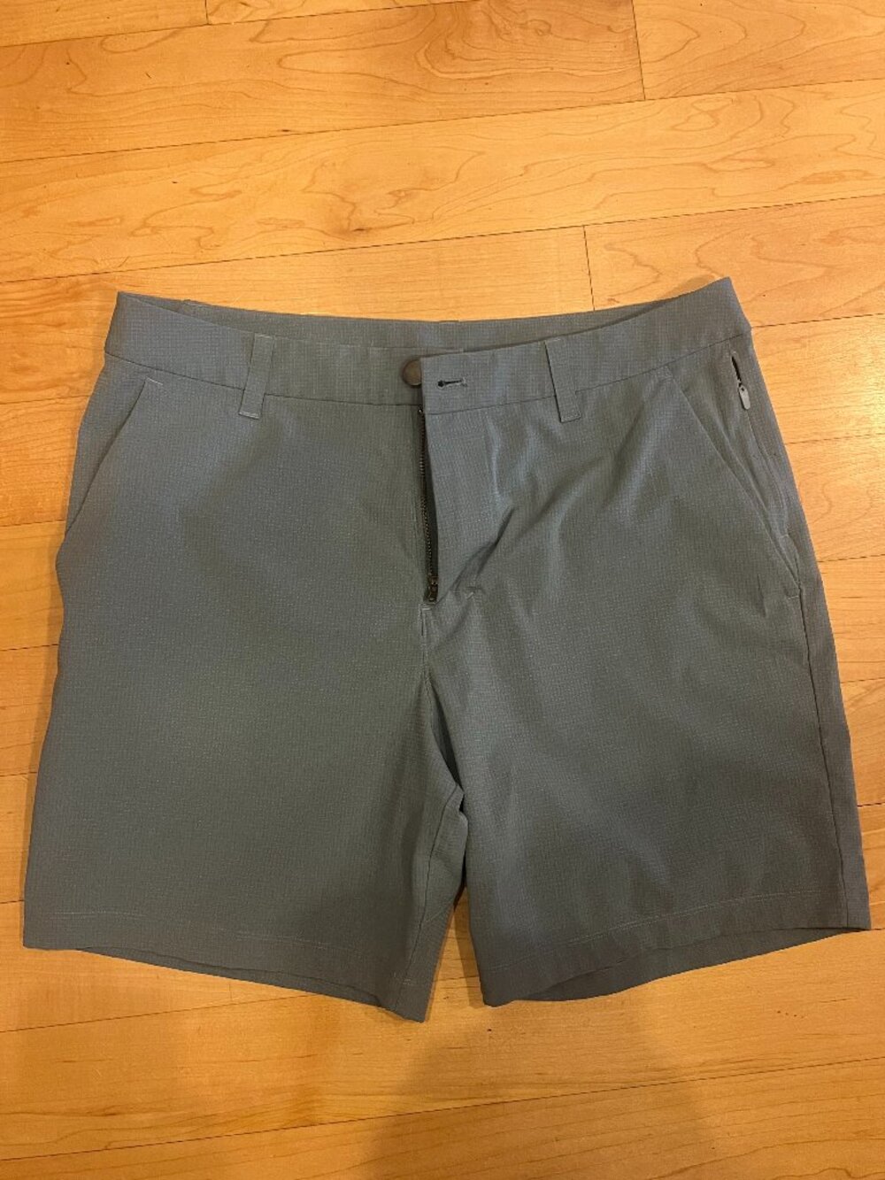 Lululemon Air Woven Commission 32 7 inches
